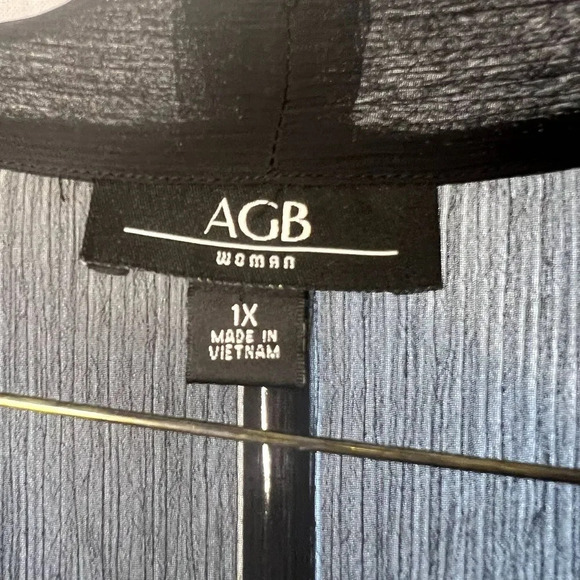 AGB Sheer Black Tie Front Long Bell Sleeve Blouse Size 1X - Picture 7 of 10